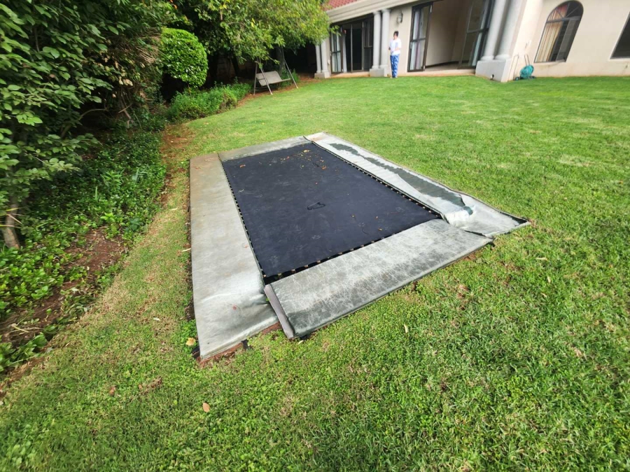 To Let 4 Bedroom Property for Rent in Beverley Gardens Gauteng