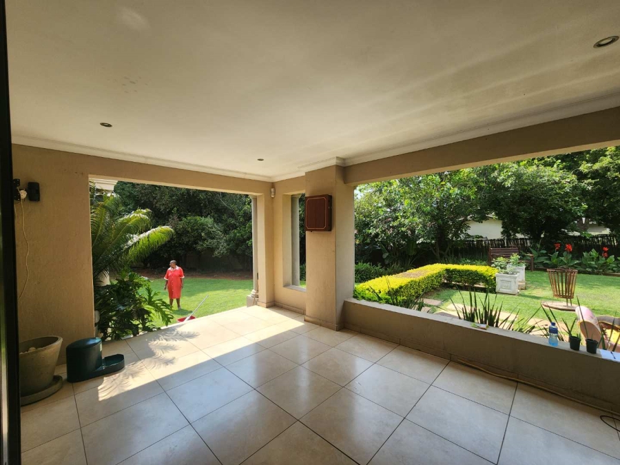 To Let 4 Bedroom Property for Rent in Beverley Gardens Gauteng