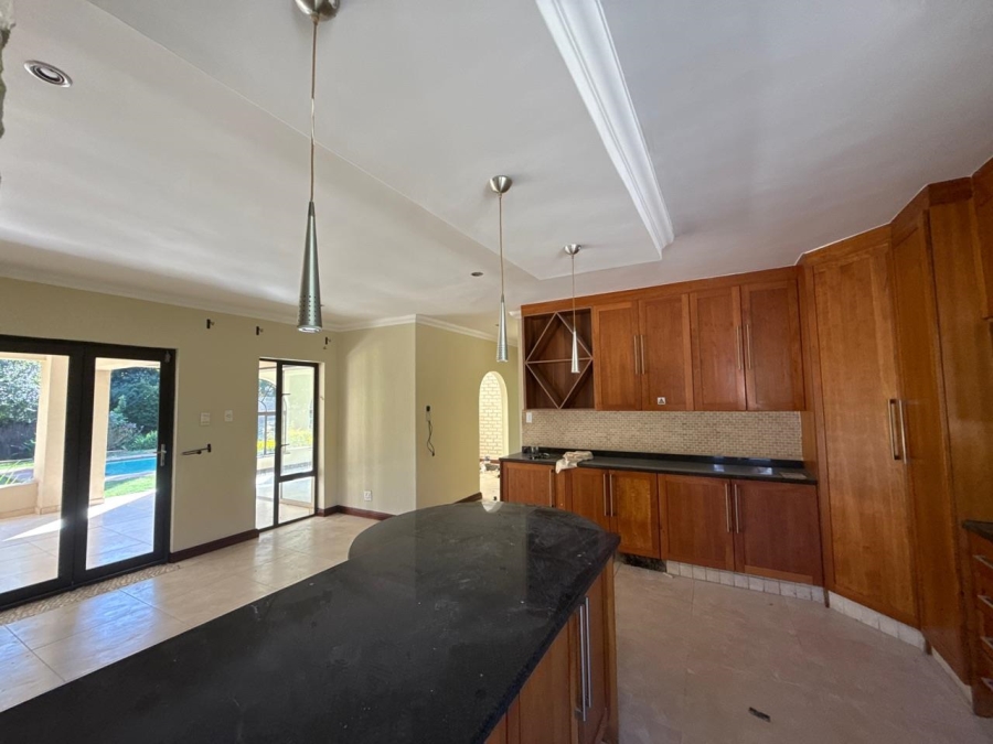 To Let 4 Bedroom Property for Rent in Beverley Gardens Gauteng