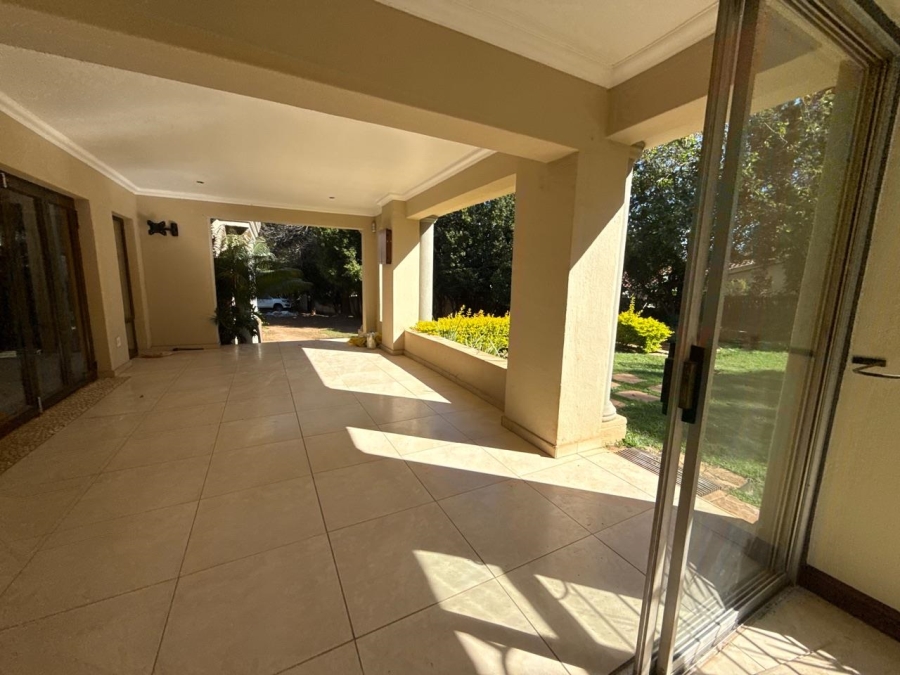 To Let 4 Bedroom Property for Rent in Beverley Gardens Gauteng