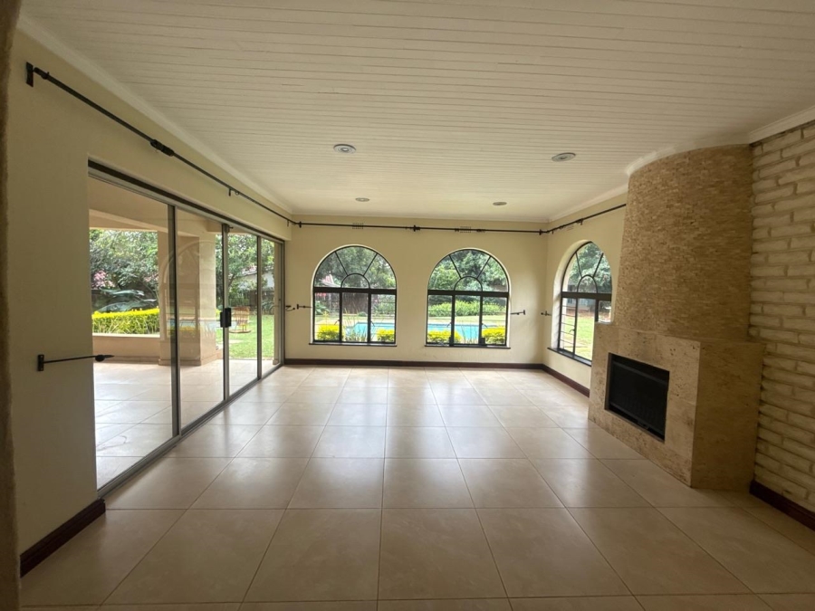 To Let 4 Bedroom Property for Rent in Beverley Gardens Gauteng