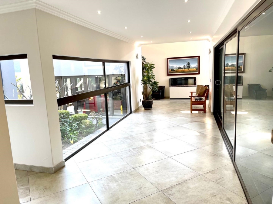 4 Bedroom Property for Sale in Midstream Hill Gauteng