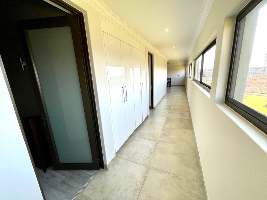 4 Bedroom Property for Sale in Midstream Hill Gauteng