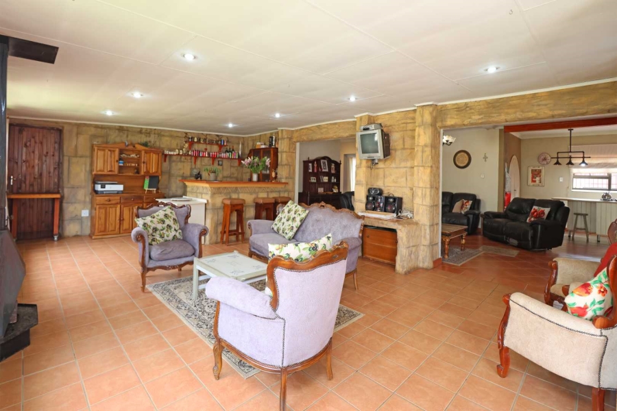 3 Bedroom Property for Sale in Helikonpark Gauteng