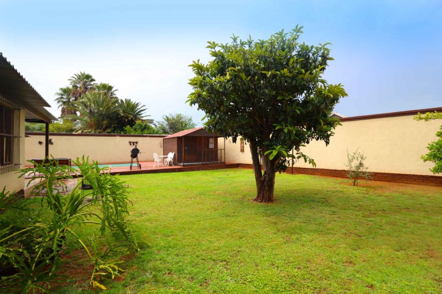3 Bedroom Property for Sale in Helikonpark Gauteng