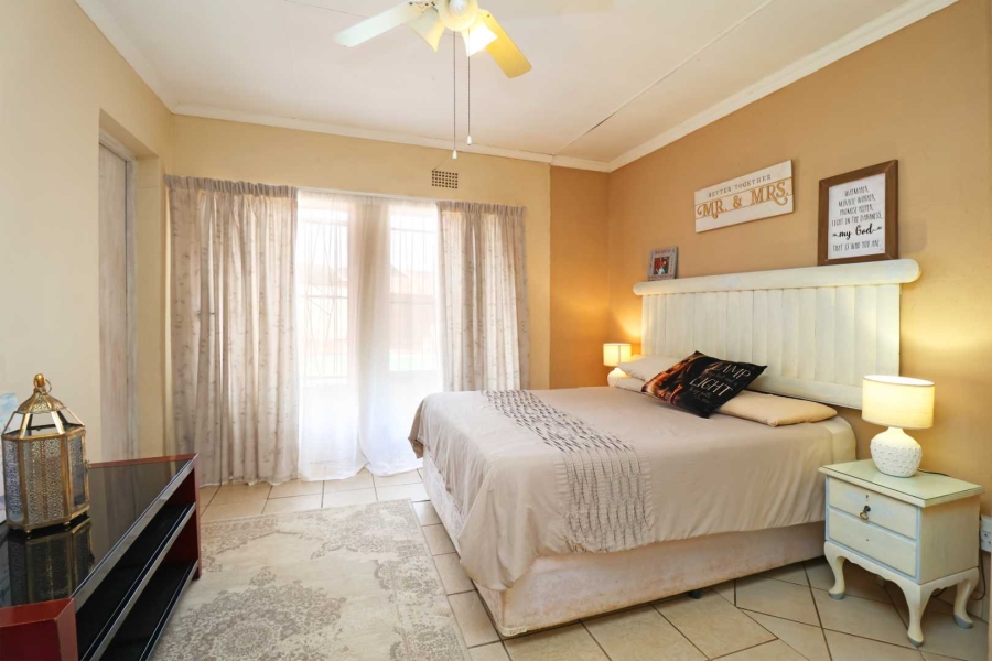 3 Bedroom Property for Sale in Helikonpark Gauteng