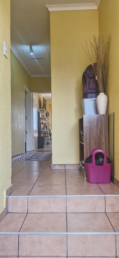 3 Bedroom Property for Sale in Edleen Gauteng