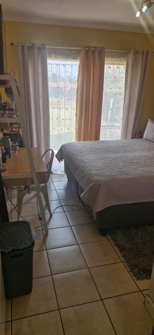 3 Bedroom Property for Sale in Edleen Gauteng