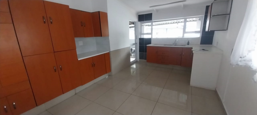To Let 3 Bedroom Property for Rent in Raceview Gauteng