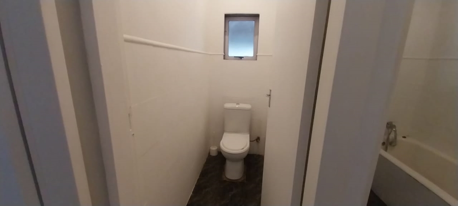 To Let 3 Bedroom Property for Rent in Raceview Gauteng