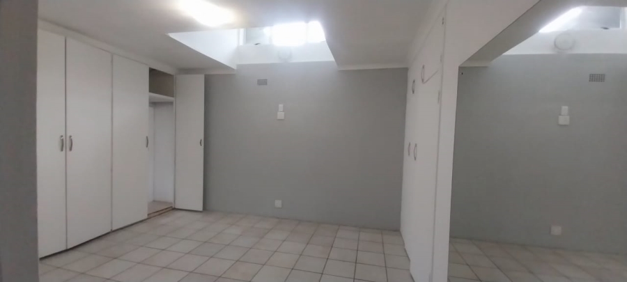 To Let 3 Bedroom Property for Rent in Raceview Gauteng