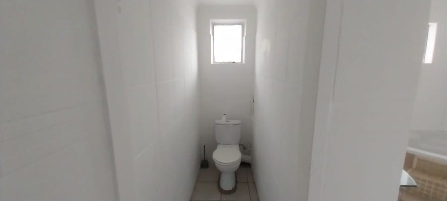 To Let 3 Bedroom Property for Rent in Raceview Gauteng