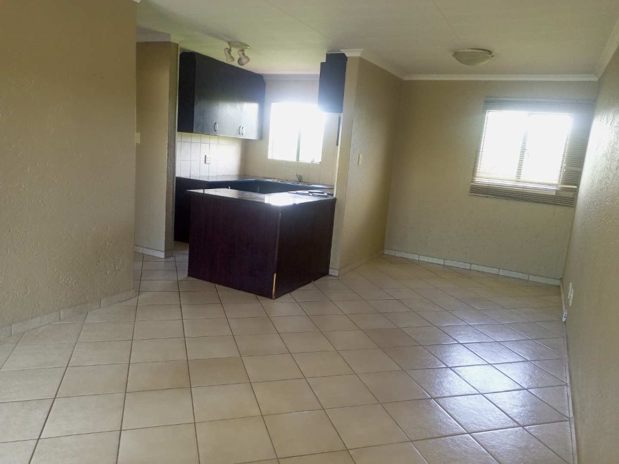 2 Bedroom Property for Sale in Theresa Park Gauteng