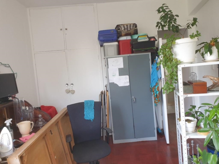 To Let 2 Bedroom Property for Rent in Illovo Gauteng