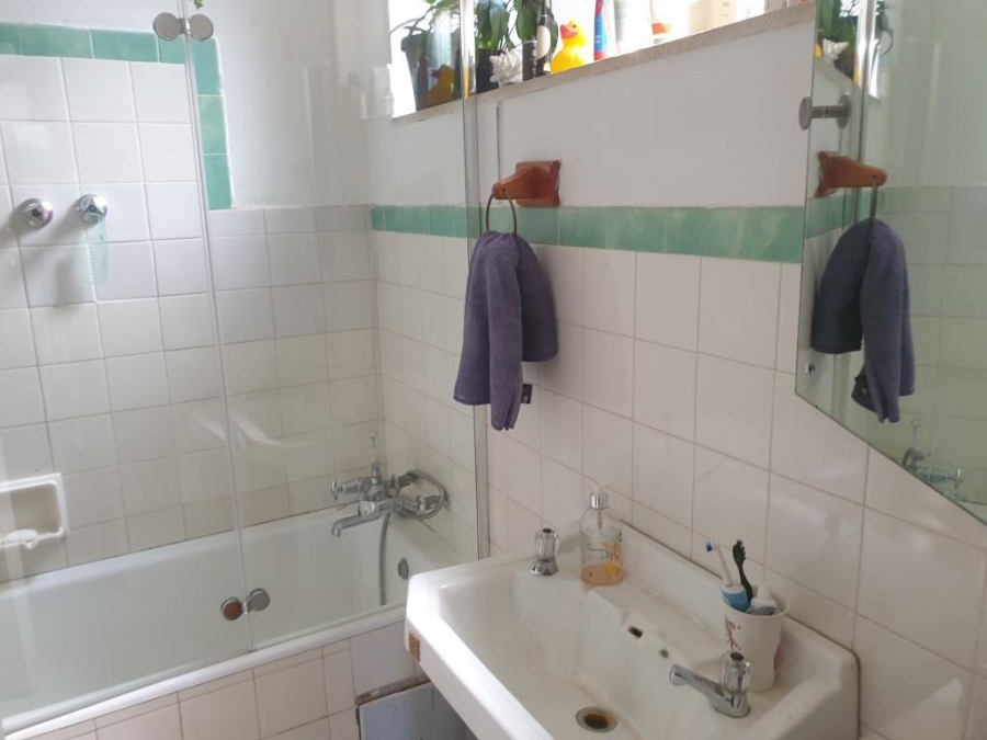 To Let 2 Bedroom Property for Rent in Illovo Gauteng