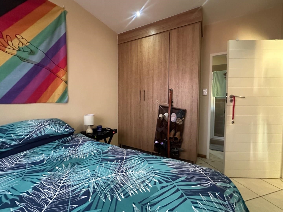 2 Bedroom Property for Sale in Monavoni Gauteng