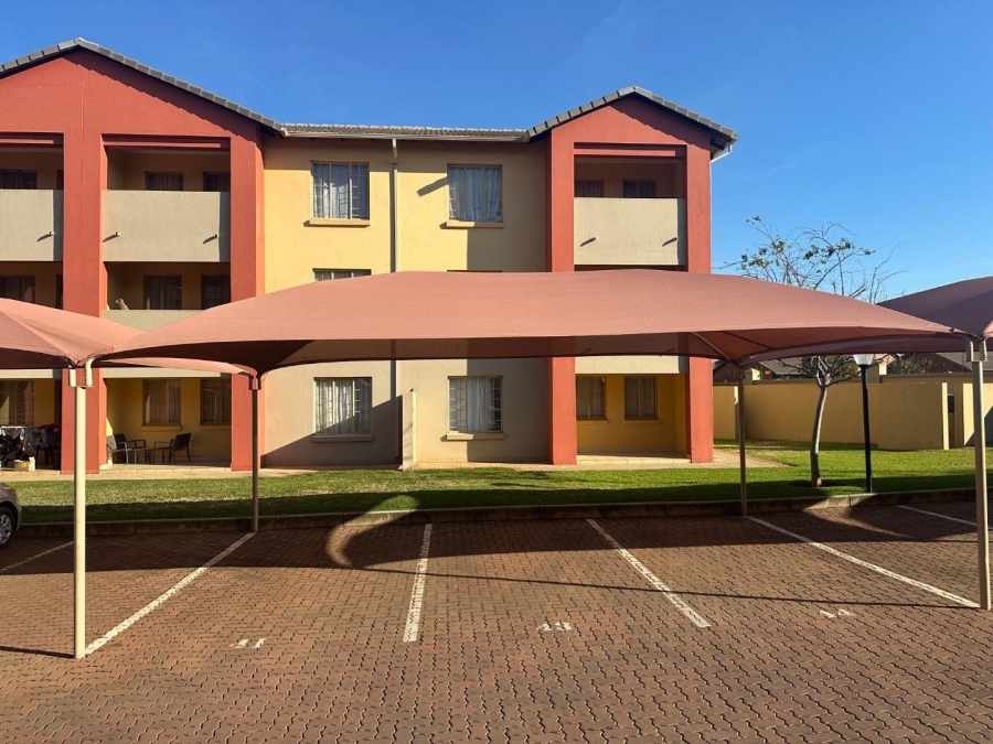 2 Bedroom Property for Sale in Monavoni Gauteng