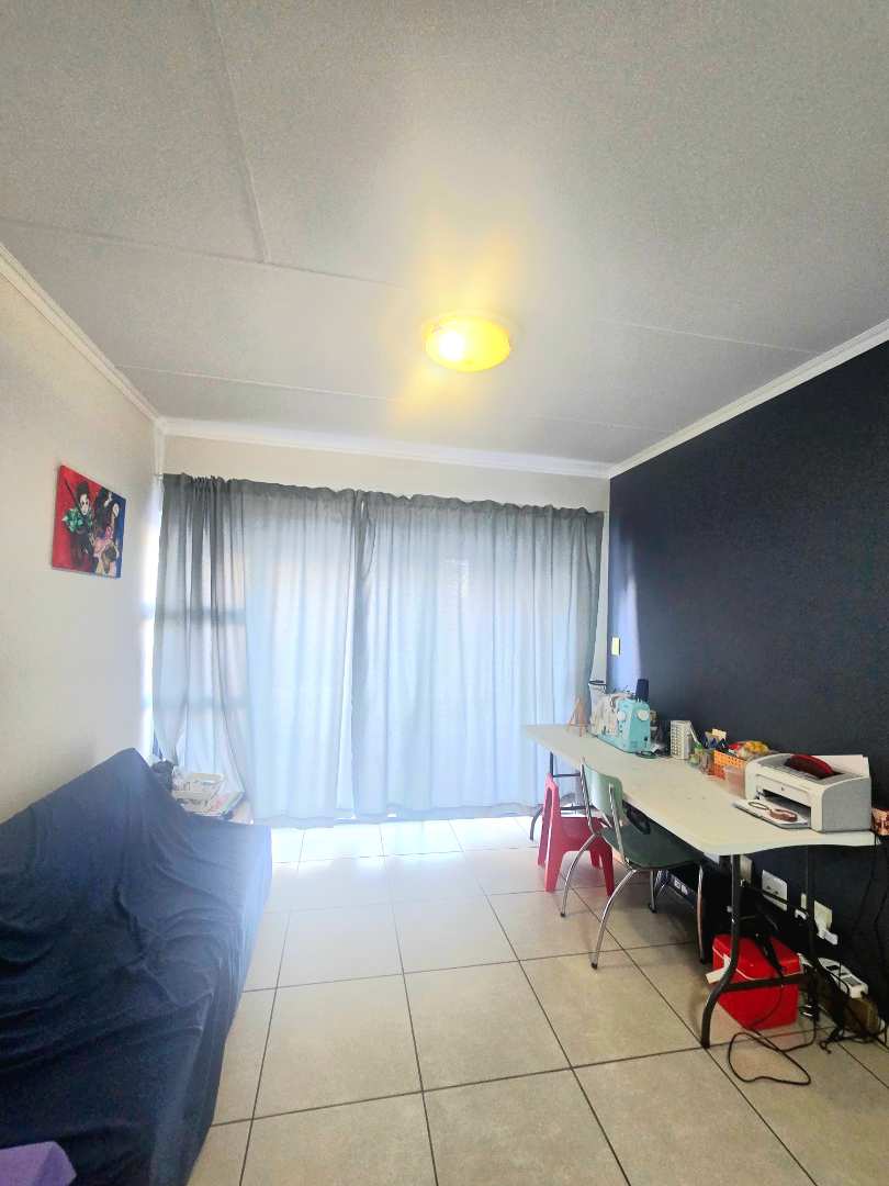 1 Bedroom Property for Sale in Petervale Gauteng