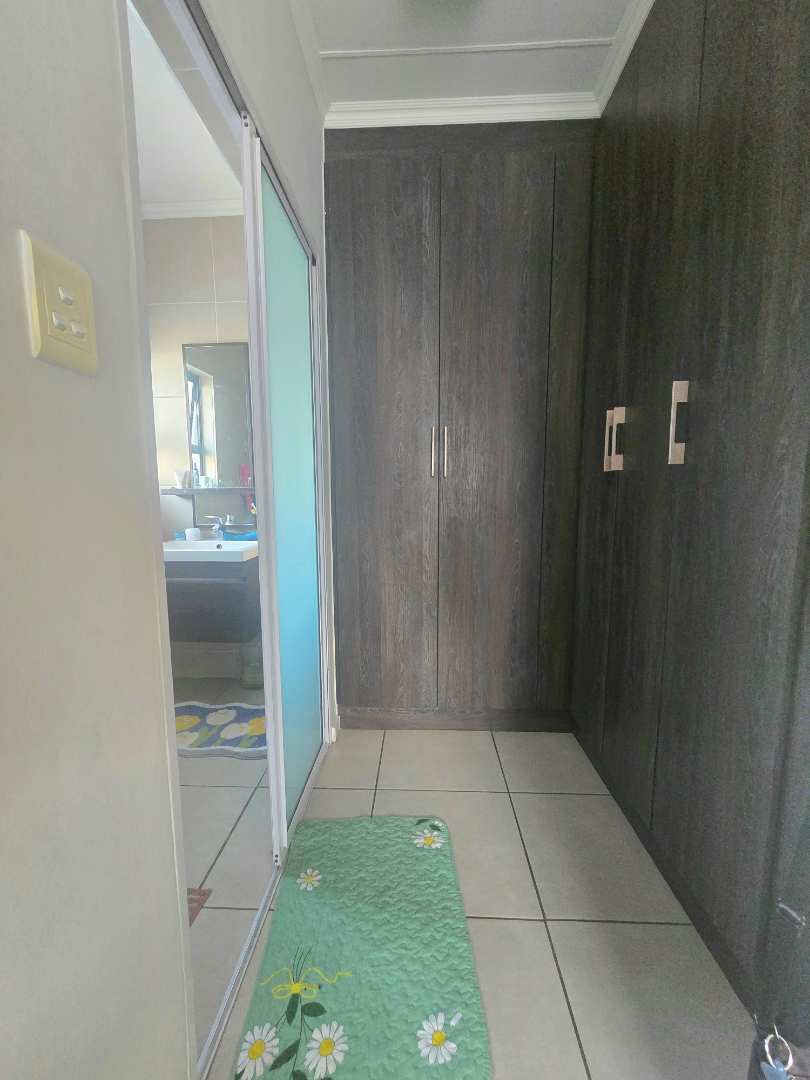 1 Bedroom Property for Sale in Petervale Gauteng