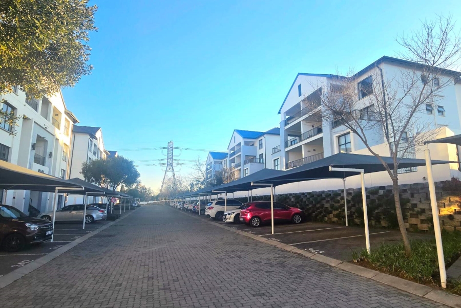1 Bedroom Property for Sale in Petervale Gauteng