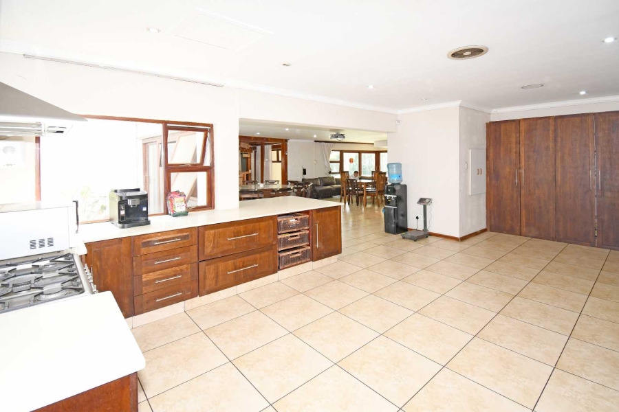 6 Bedroom Property for Sale in Bryanston Gauteng