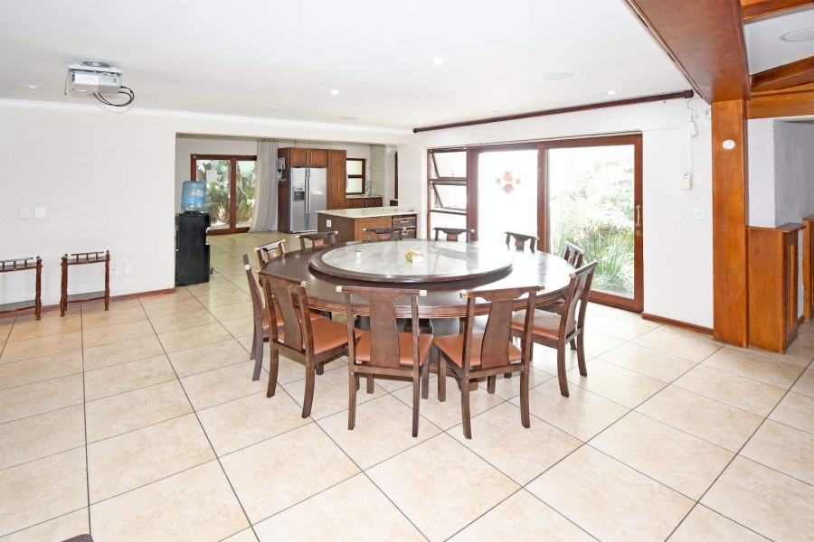 6 Bedroom Property for Sale in Bryanston Gauteng