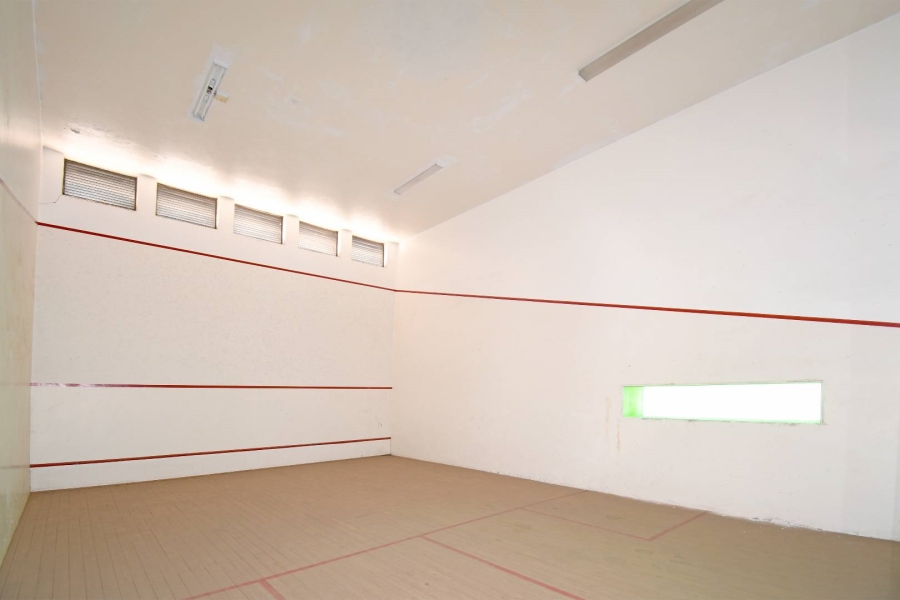 6 Bedroom Property for Sale in Bryanston Gauteng