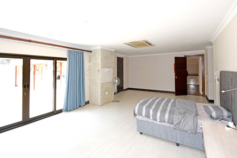 6 Bedroom Property for Sale in Bryanston Gauteng