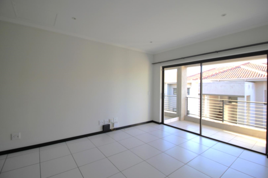 1 Bedroom Property for Sale in Lonehill Gauteng