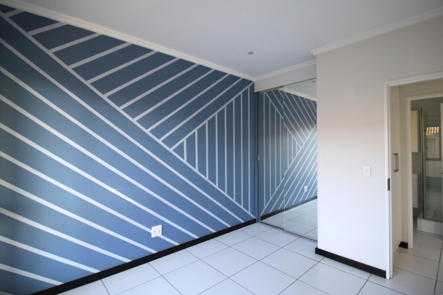 1 Bedroom Property for Sale in Lonehill Gauteng