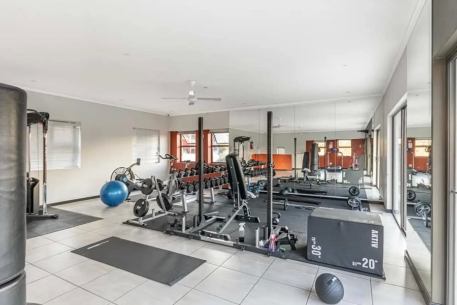 1 Bedroom Property for Sale in Lonehill Gauteng