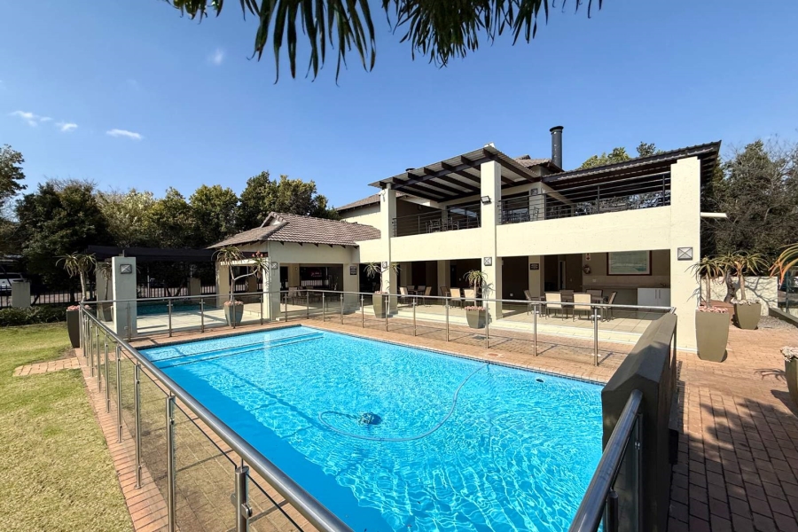 2 Bedroom Property for Sale in Fourways Gauteng