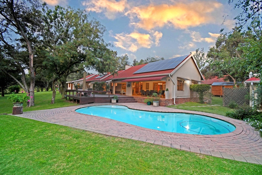 3 Bedroom Property for Sale in Chartwell Gauteng