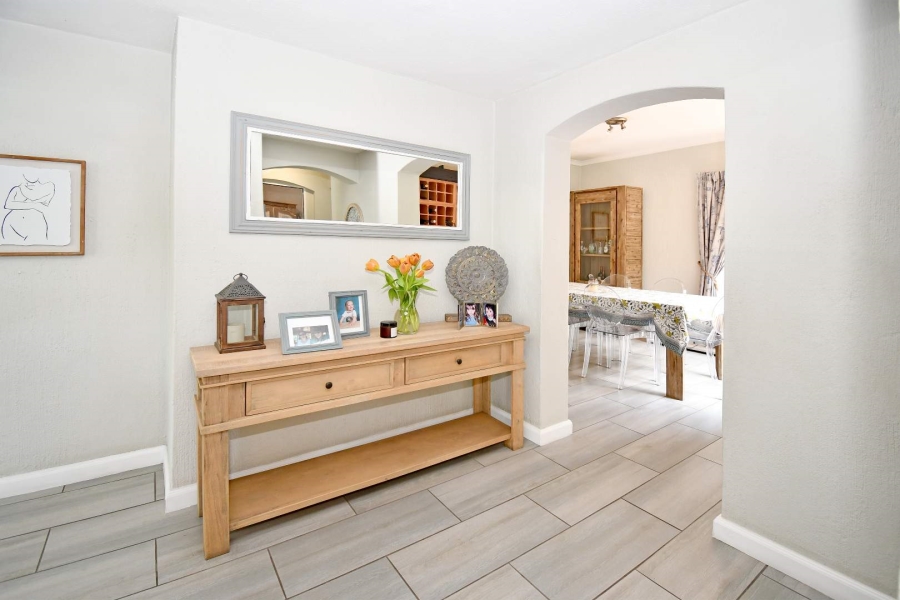 3 Bedroom Property for Sale in Fourways Gardens Gauteng