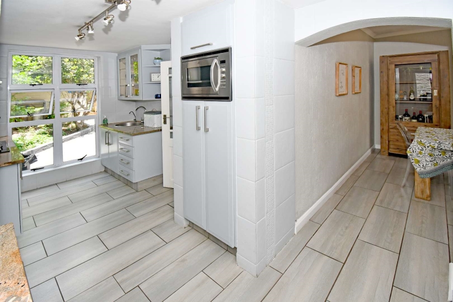 3 Bedroom Property for Sale in Fourways Gardens Gauteng