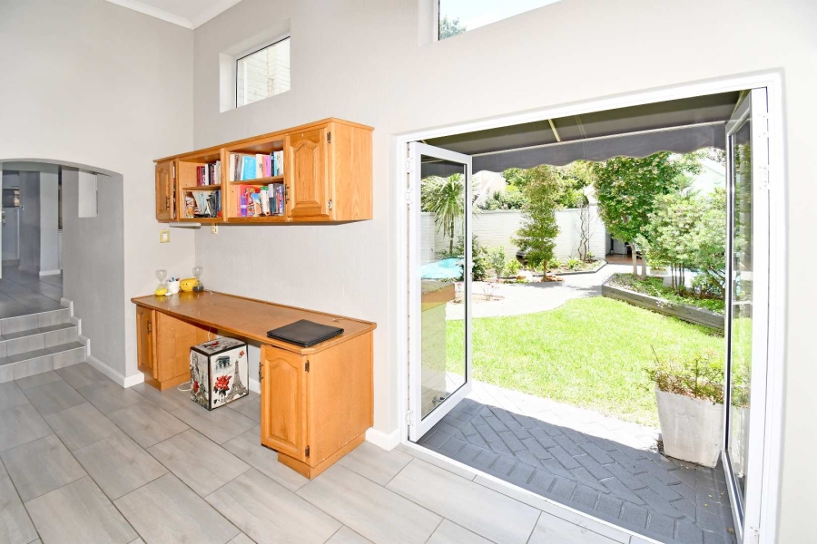 3 Bedroom Property for Sale in Fourways Gardens Gauteng