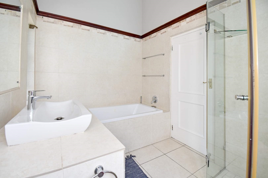 3 Bedroom Property for Sale in Fourways Gardens Gauteng