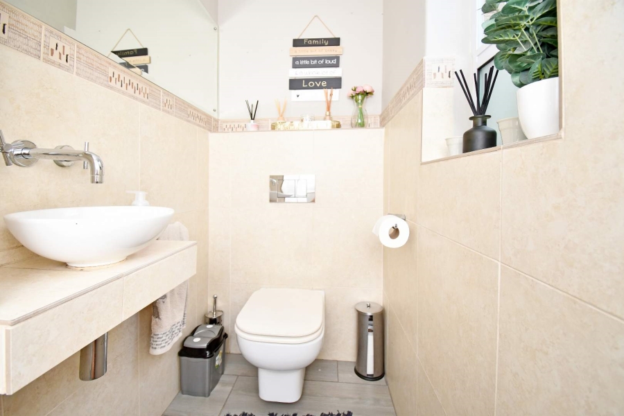 3 Bedroom Property for Sale in Fourways Gardens Gauteng