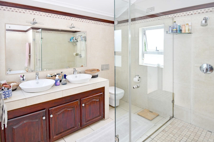 3 Bedroom Property for Sale in Fourways Gardens Gauteng