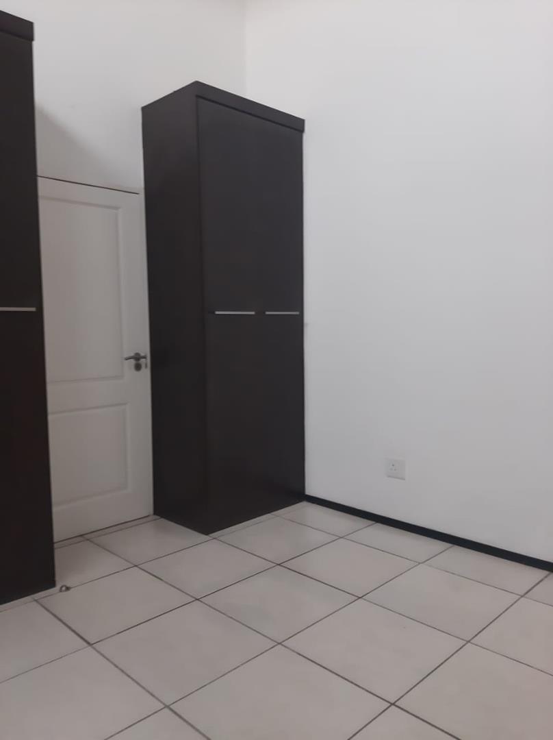 2 Bedroom Property for Sale in Greenstone Hill Gauteng