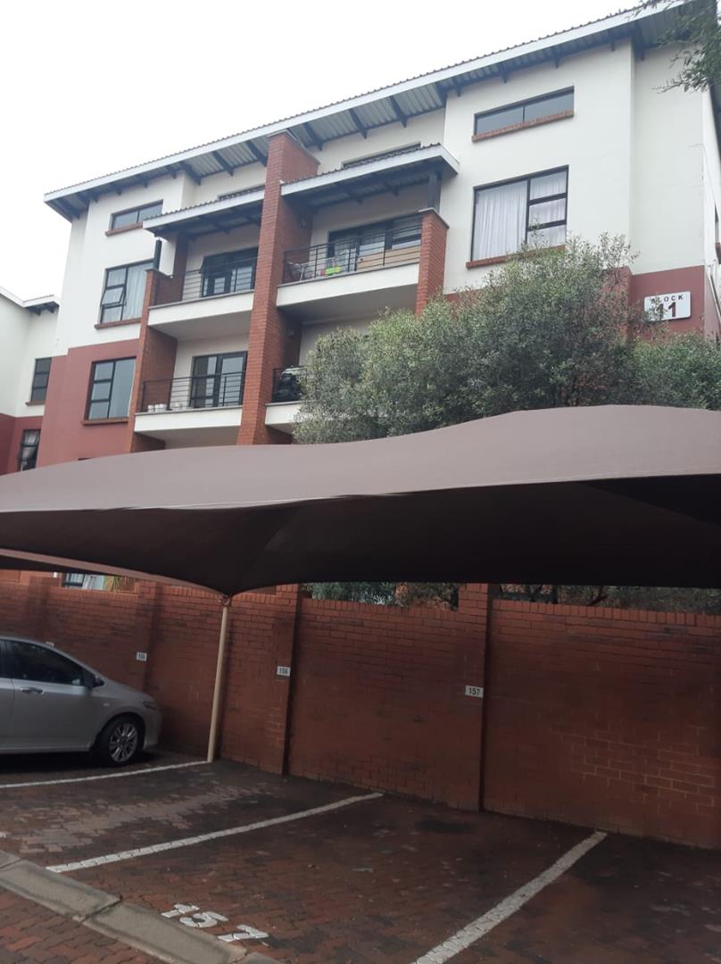 2 Bedroom Property for Sale in Greenstone Hill Gauteng