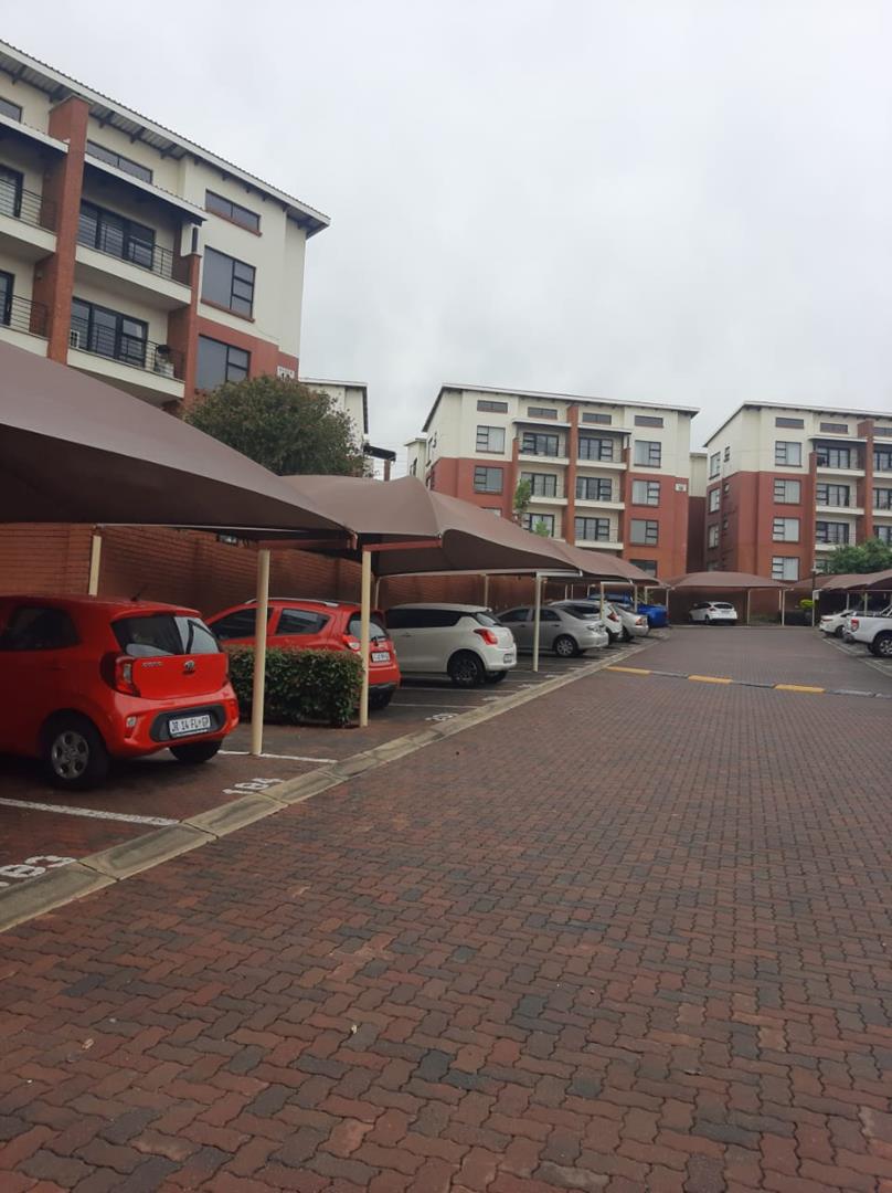 2 Bedroom Property for Sale in Greenstone Hill Gauteng