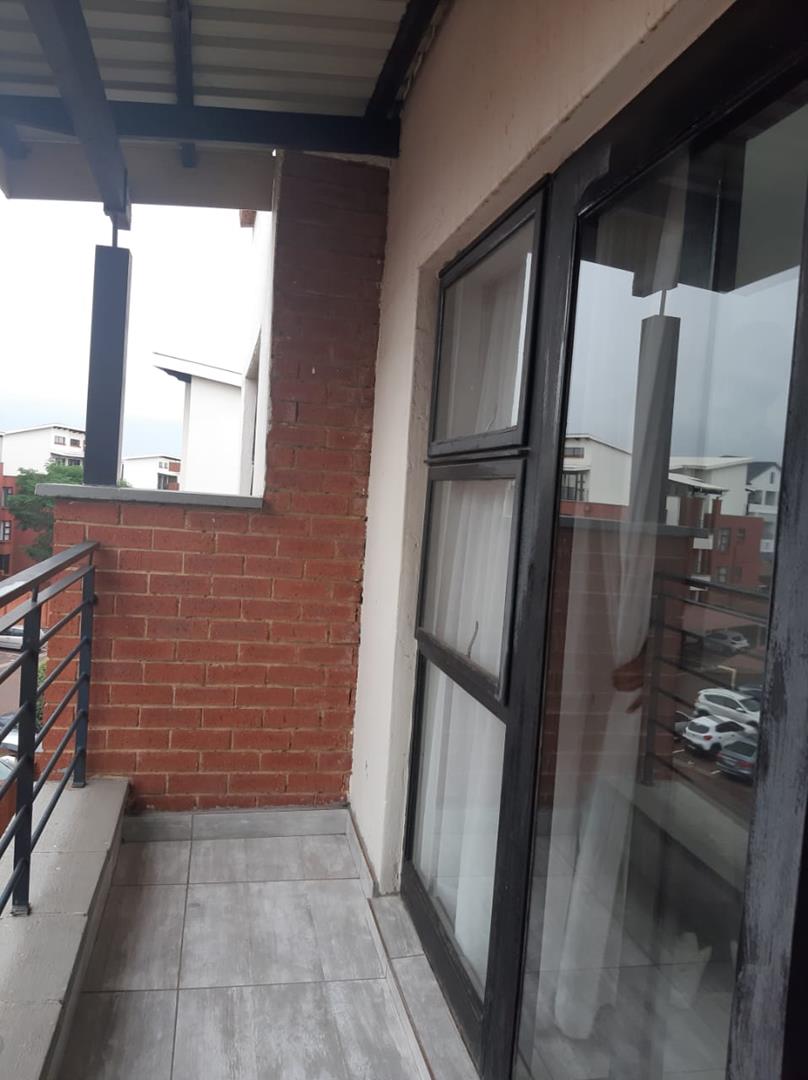 2 Bedroom Property for Sale in Greenstone Hill Gauteng