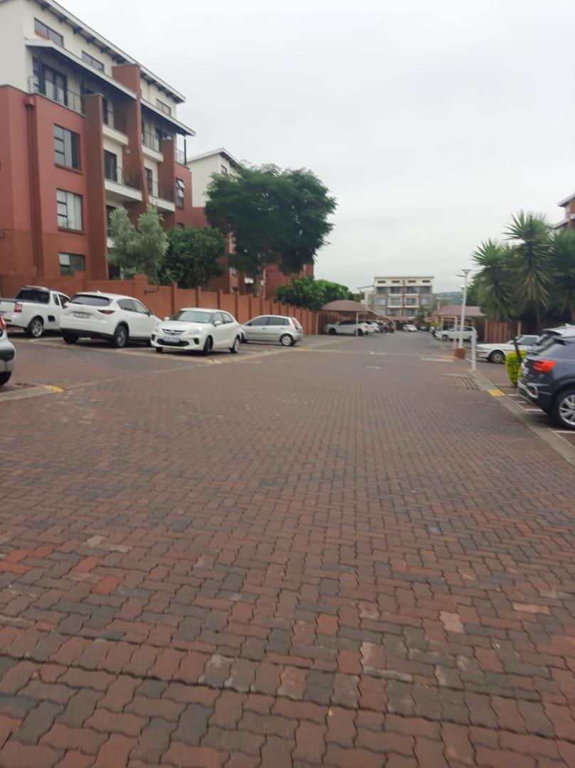 2 Bedroom Property for Sale in Greenstone Hill Gauteng