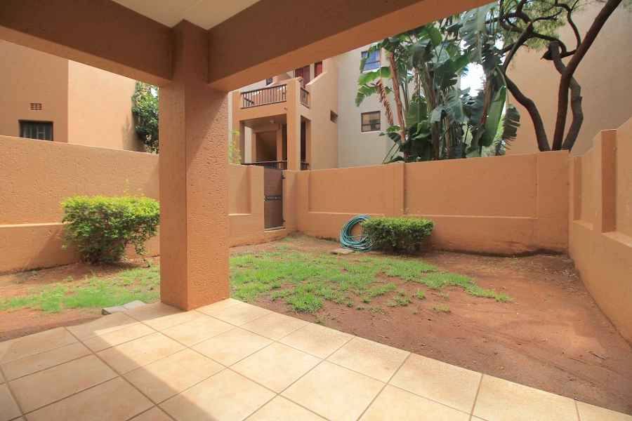 1 Bedroom Property for Sale in Lonehill Gauteng