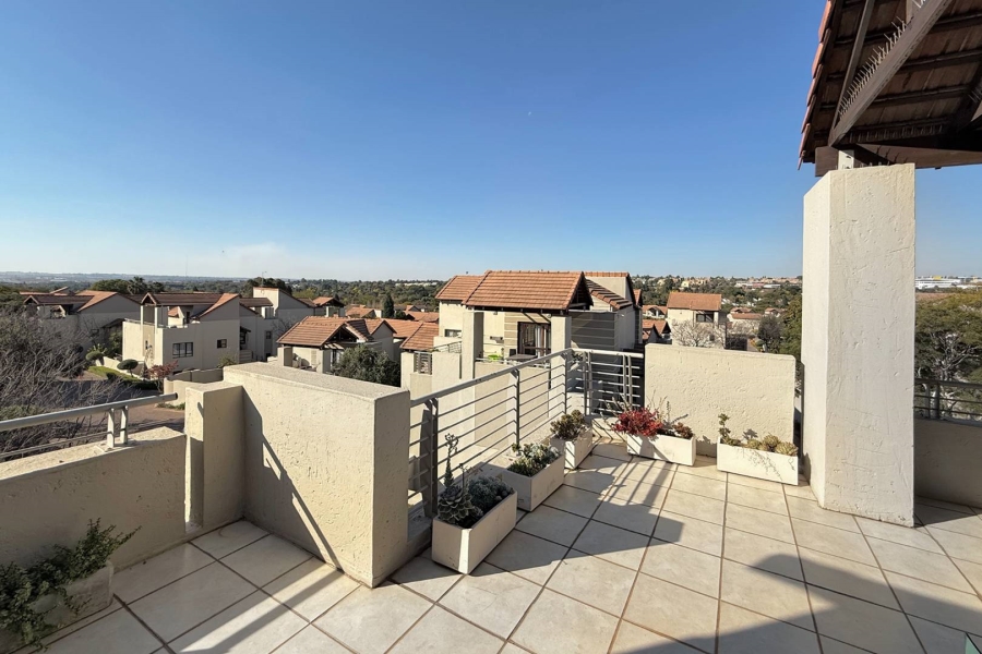 3 Bedroom Property for Sale in Fourways Gauteng