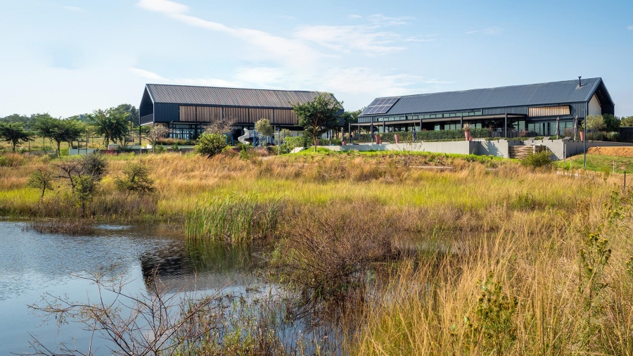 5 Bedroom Property for Sale in Helderfontein Estate Gauteng