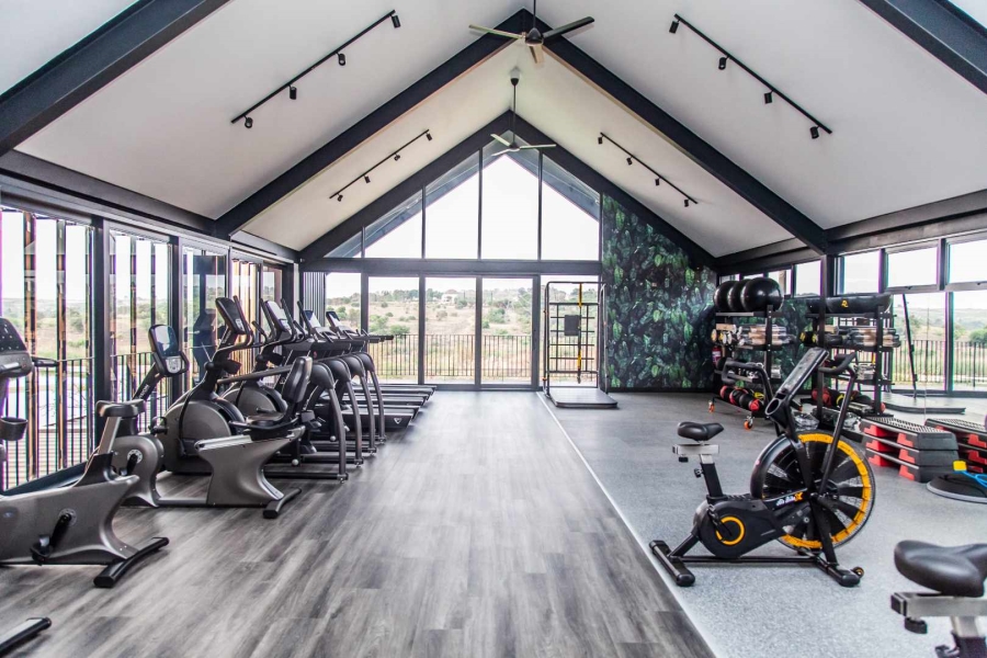 5 Bedroom Property for Sale in Helderfontein Estate Gauteng