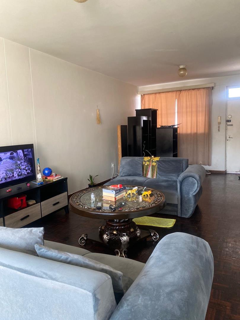 2 Bedroom Property for Sale in Kew Gauteng