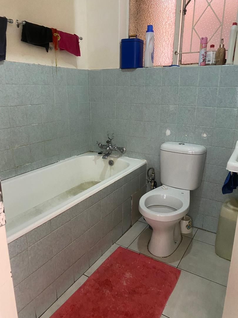 2 Bedroom Property for Sale in Kew Gauteng